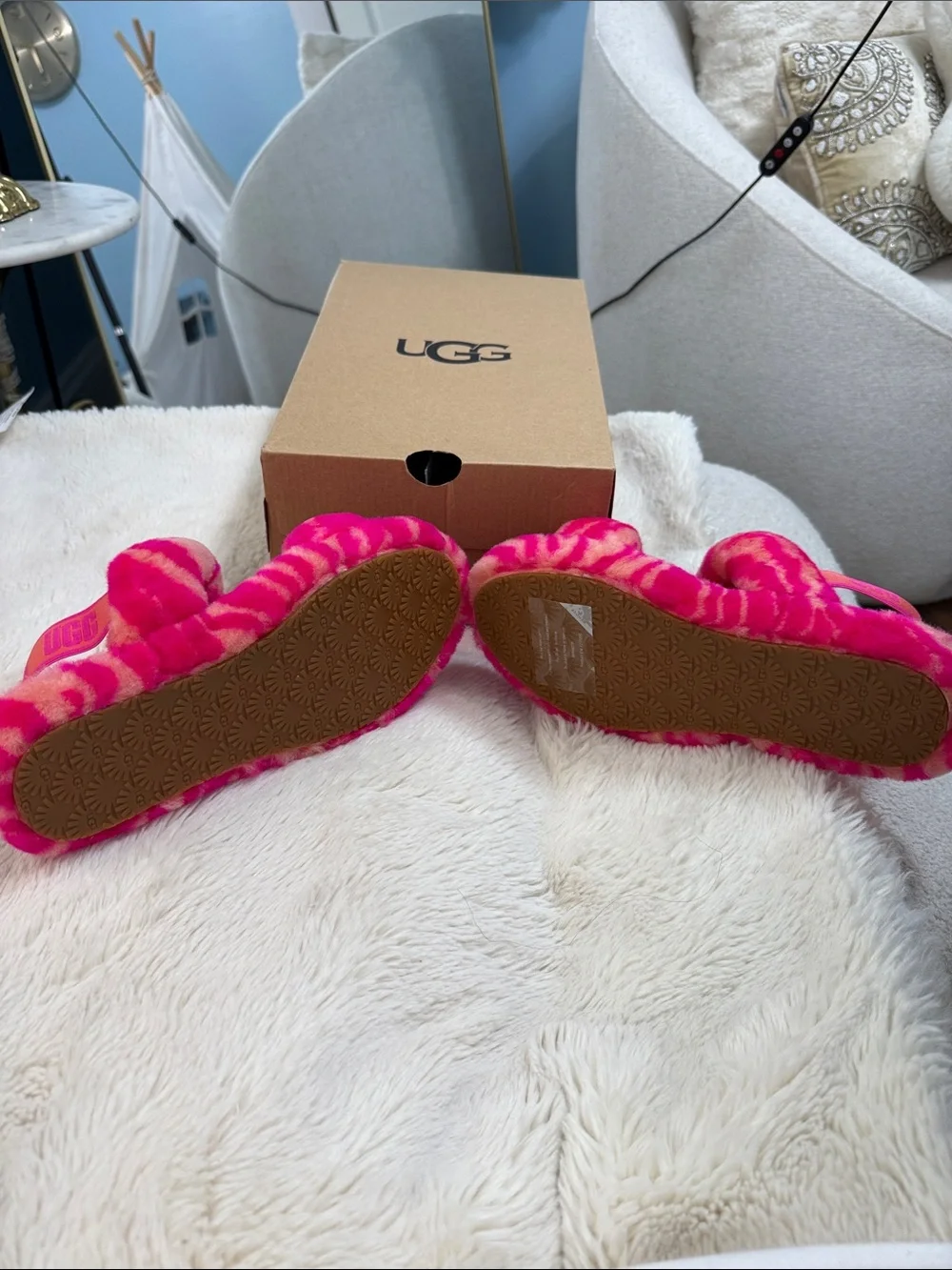 UGG Kids Hot Pink and Cream Zebra Faux-Fur Slide Sandals